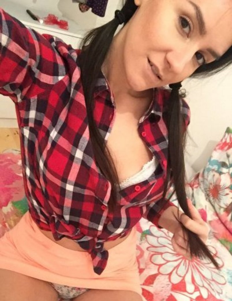 Индивидуалка Питера Леночка с 2 размером груди предлагает интим услуги у метро Балтийская  +7(981)126-12-57 - фото 3