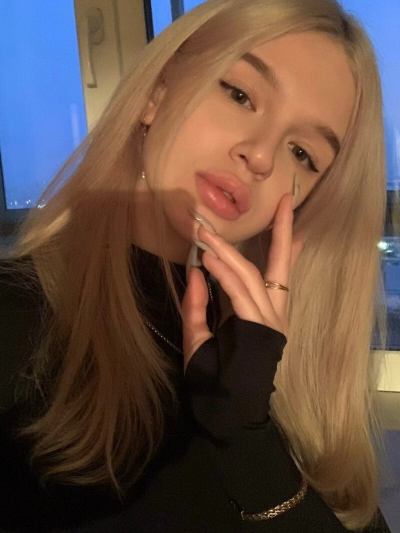 Проститутка Питера Эмили с 4 размером груди предлагает интим услуги у метро Электросила  8(931)247-44-95 - фото 2