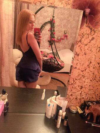 Эротический массаж в СПб индивидуалки